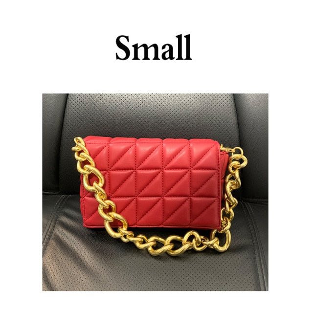 Thick Chain Quilted Shoulder Handbag