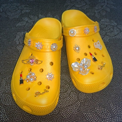 Women Slippers With Jewelry